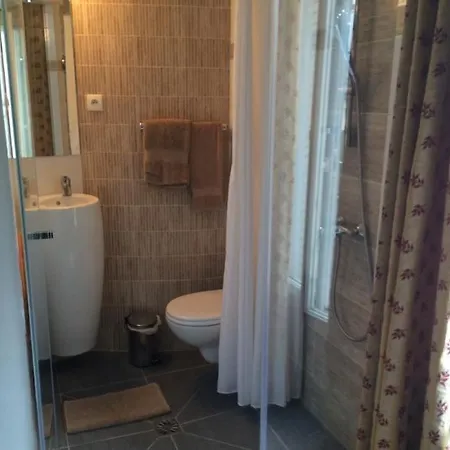 Little Regina 2* Παρίσι