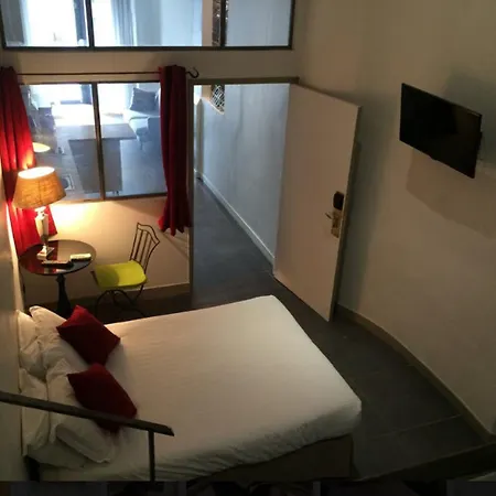 Hotel Little Regina 2*