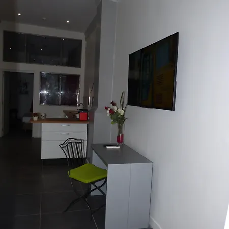 Little Regina 2* Paris