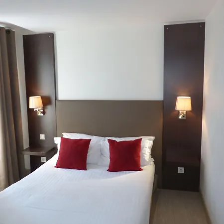 Little Regina Párizs