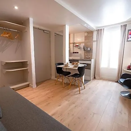 Little Regina Hotel
