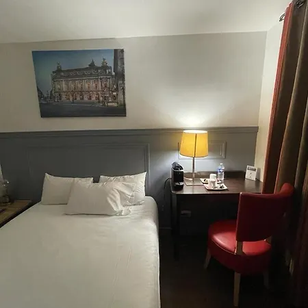 Little Regina Hotel 2*