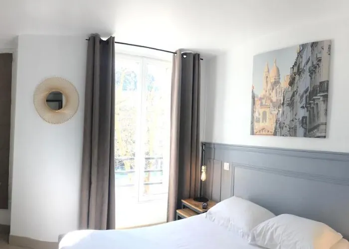 리틀 레지나 호텔 2*