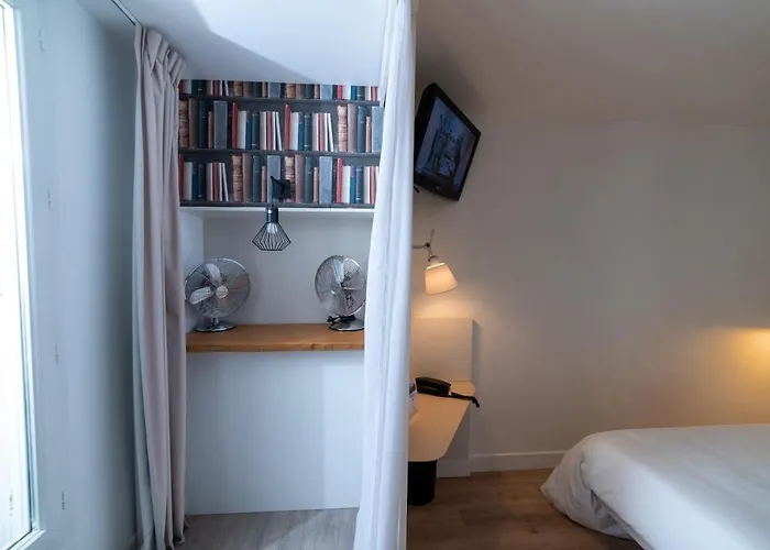 리틀 레지나 2* 파리