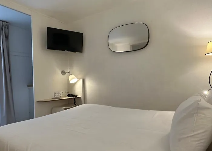 리틀 레지나 호텔 파리