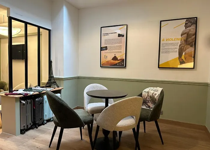 리틀 레지나 호텔