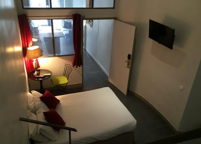 호텔 리틀 레지나 2*