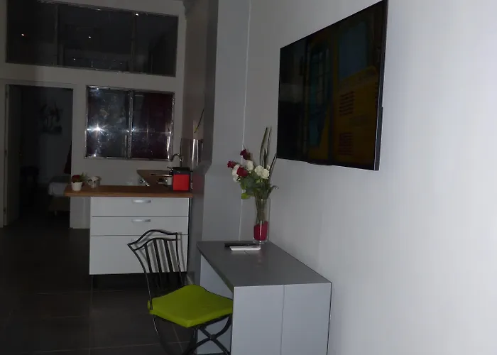 리틀 레지나 2* 파리