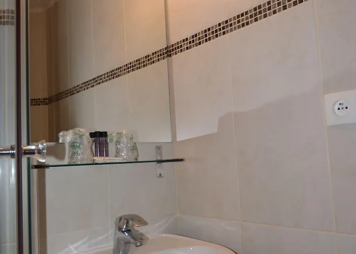 리틀 레지나 호텔 파리